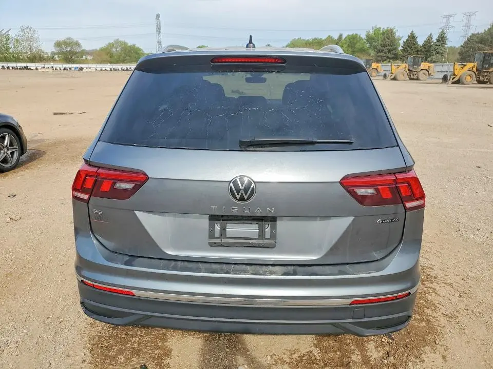 2023 VOLKSWAGEN TIGUAN SE  