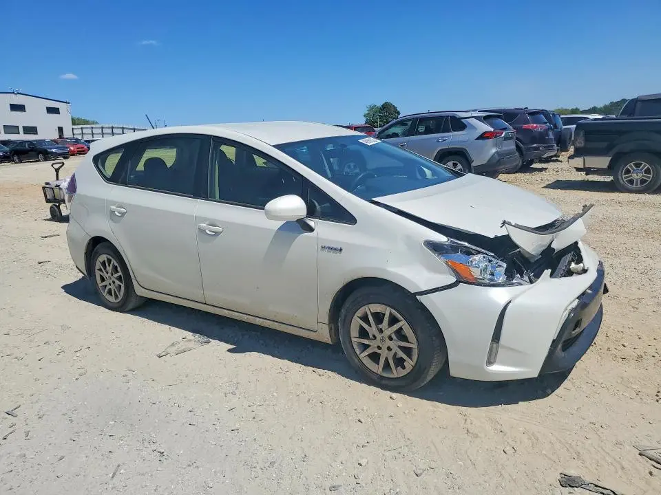 2016 TOYOTA PRIUS V THREE  