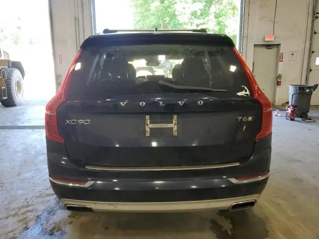 2016 VOLVO XC90 T6  