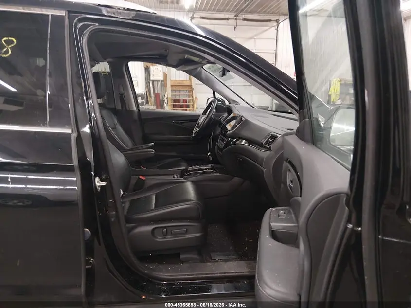 2019 HONDA PILOT TOURING