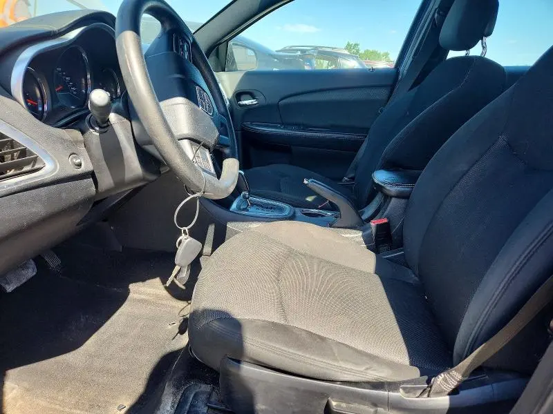 2012 DODGE AVENGER SE  