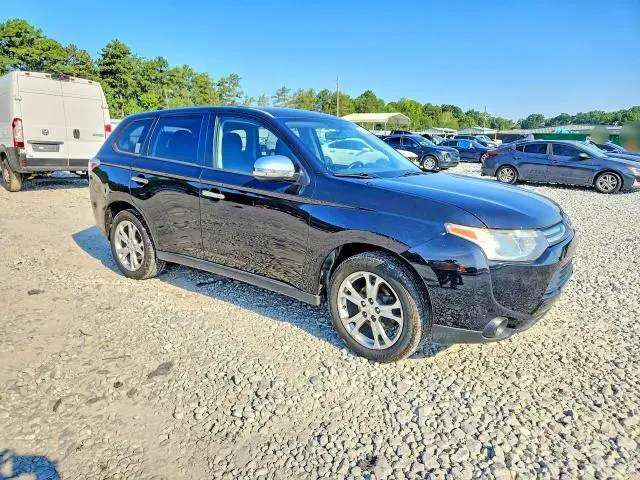 2014 MITSUBISHI OUTLANDER SE  
