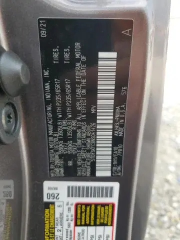 2022 TOYOTA SIENNA XLE  