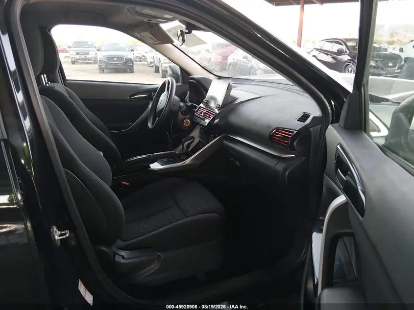 2022 MITSUBISHI ECLIPSE CROSS LE