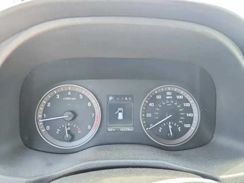 2017 HYUNDAI TUCSON SE  