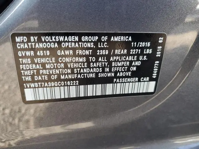 2016 VOLKSWAGEN PASSAT SE