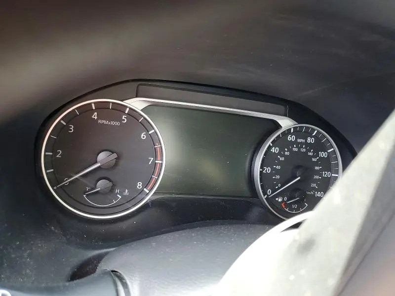 2021 NISSAN ALTIMA SV  