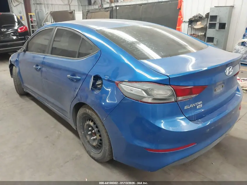 2018 HYUNDAI ELANTRA SE