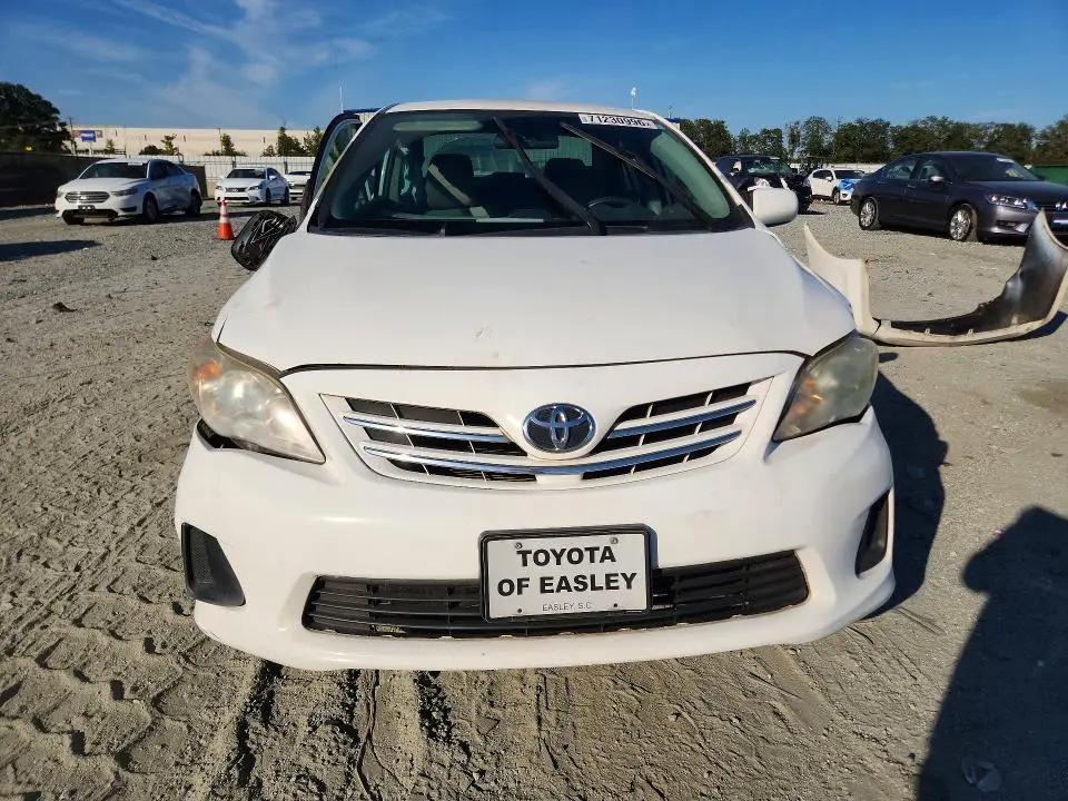 2013 TOYOTA COROLLA LE  