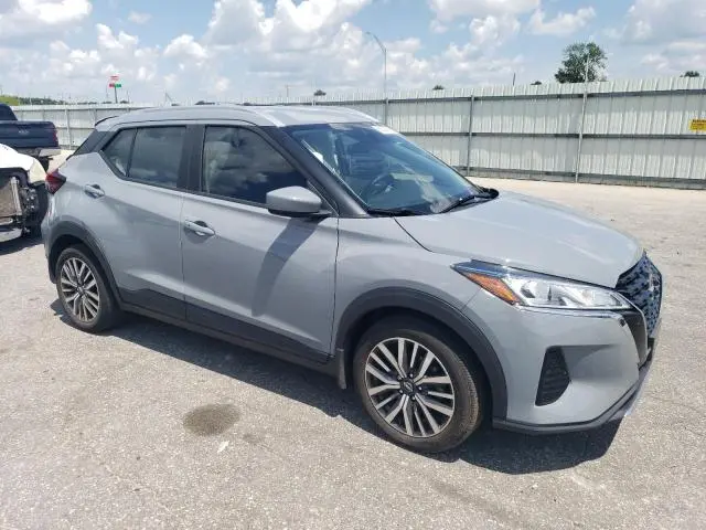 2023 NISSAN KICKS SV  