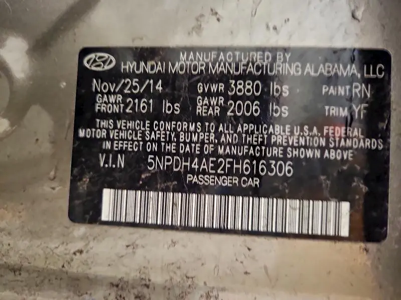 2015 HYUNDAI ELANTRA SE  