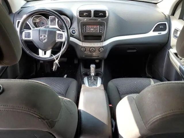2011 DODGE JOURNEY SXT