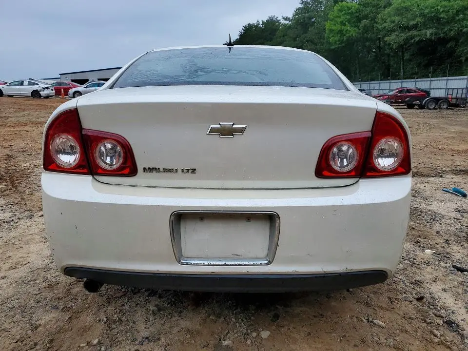 2011 CHEVROLET MALIBU LTZ  