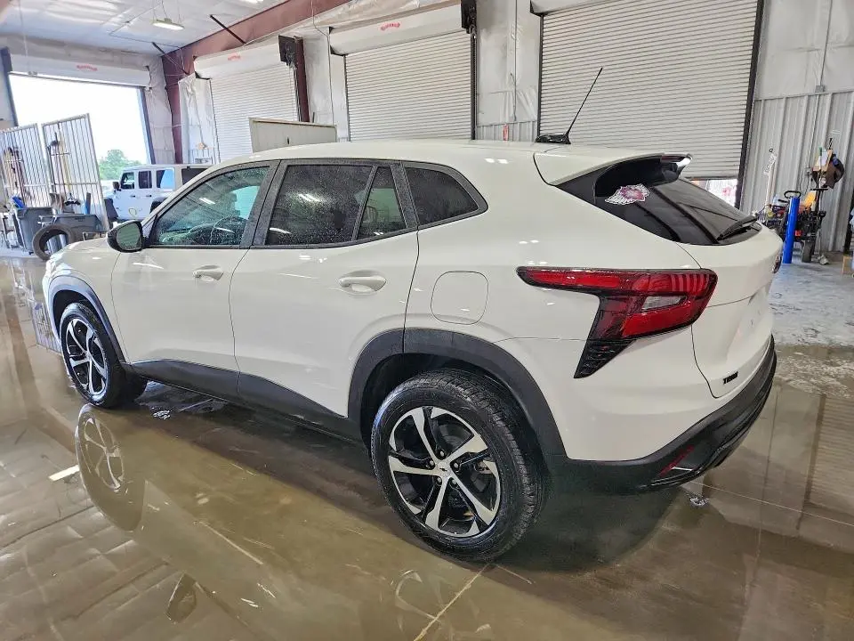 2024 CHEVROLET TRAX 1RS  
