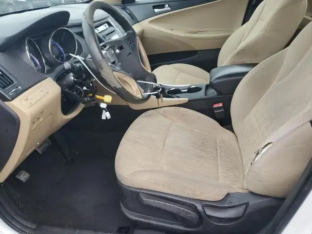 2011 HYUNDAI SONATA GLS  