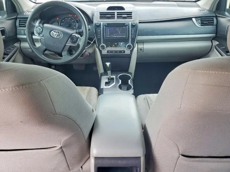 2014 TOYOTA CAMRY LE  