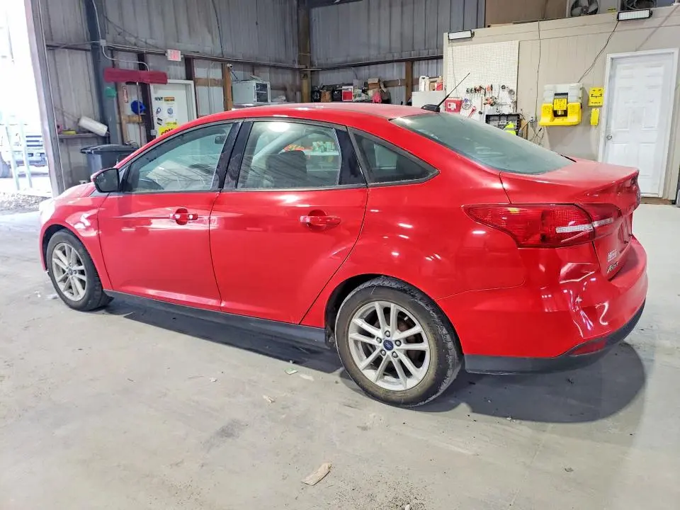 2017 FORD FOCUS SE  