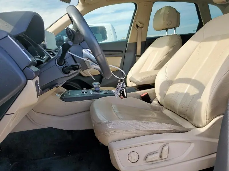 2020 AUDI Q5 PREMIUM PLUS  