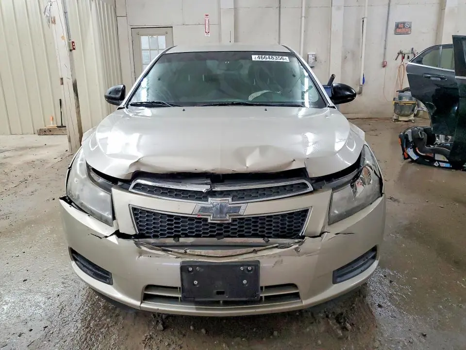 2013 CHEVROLET CRUZE LS  