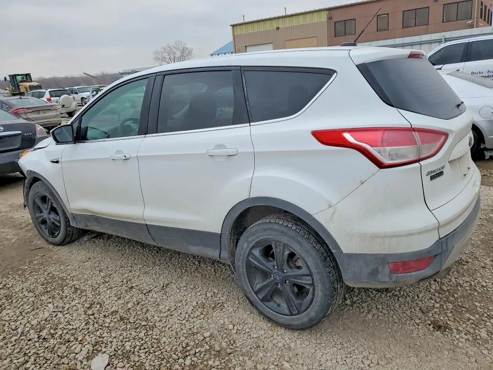 2015 FORD ESCAPE SE  