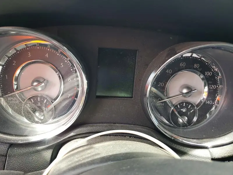 2011 CHRYSLER 300 LIMITED  