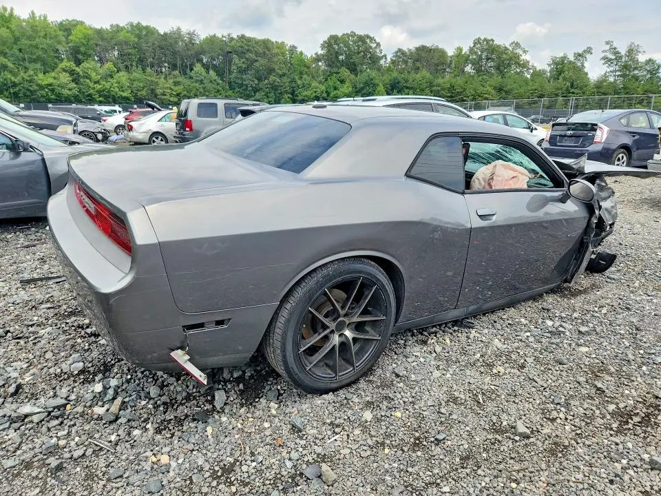 2012 DODGE CHALLENGER SXT  