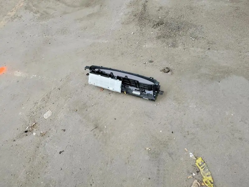 2014 TOYOTA PRIUS TWO  