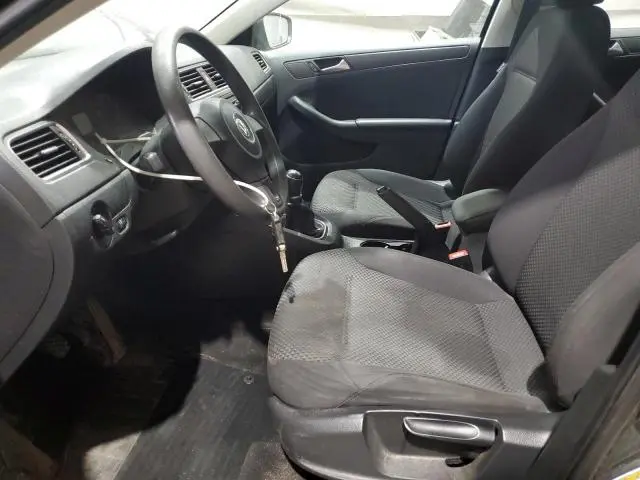 2013 VOLKSWAGEN JETTA BASE  