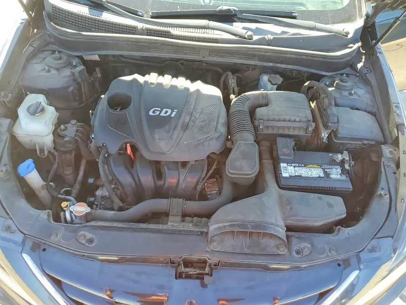 2011 HYUNDAI SONATA GLS  
