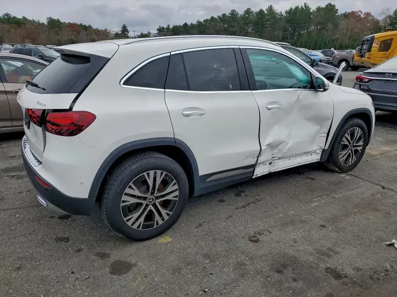 2025 MERCEDES-BENZ GLA 250 4MATIC  