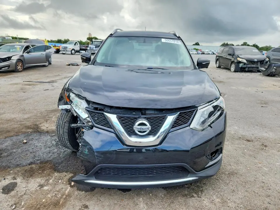 2015 NISSAN ROGUE SV  