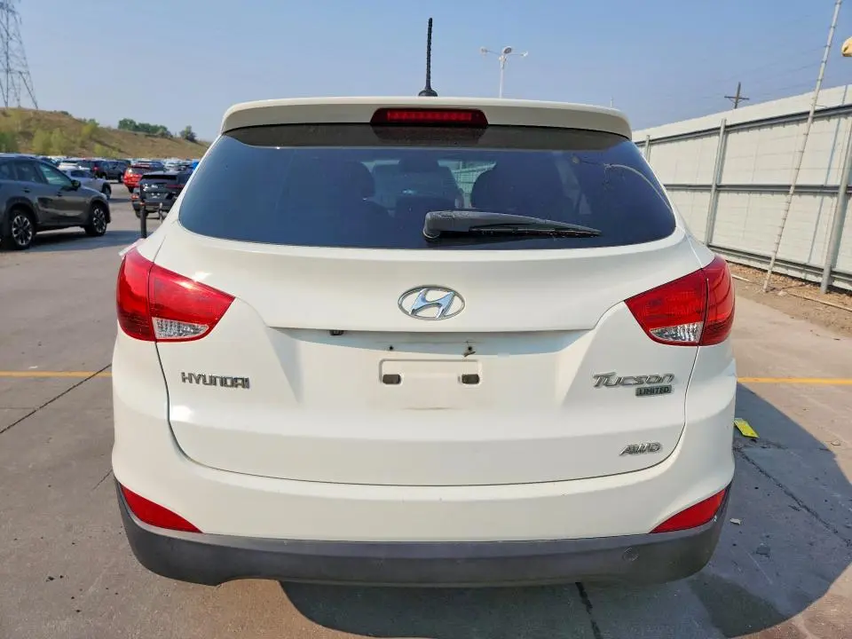 2011 HYUNDAI TUCSON LIMITED  