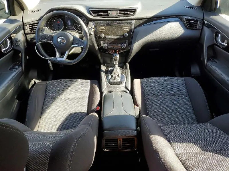 2017 NISSAN ROGUE SPORT S  