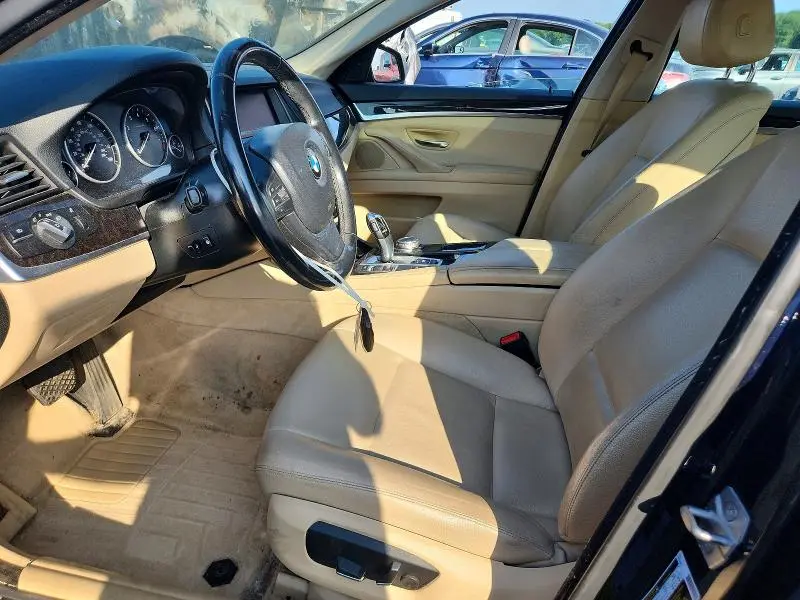 2015 BMW 528 XI  