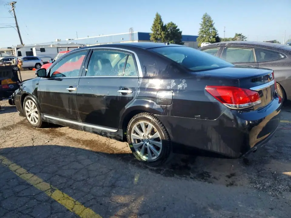 2011 TOYOTA AVALON LIMITED  