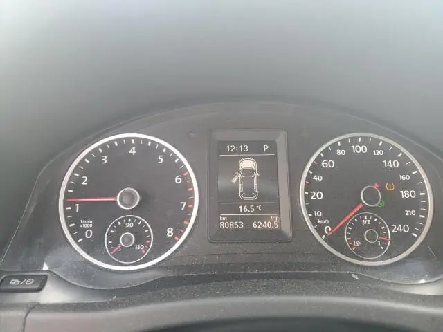 2015 VOLKSWAGEN TIGUAN S  