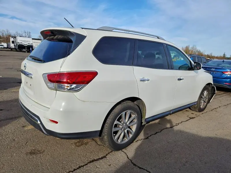 2016 NISSAN PATHFINDER S  