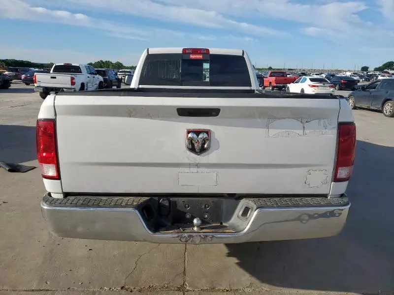 2016 RAM 1500 ST  