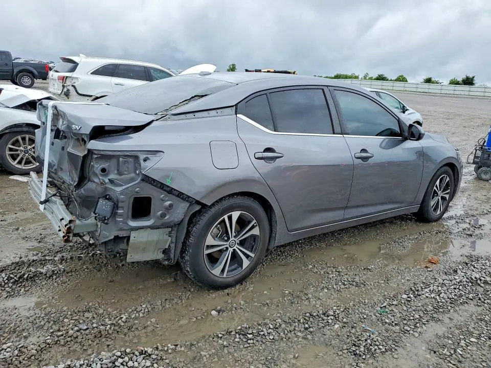 2022 NISSAN SENTRA SV  