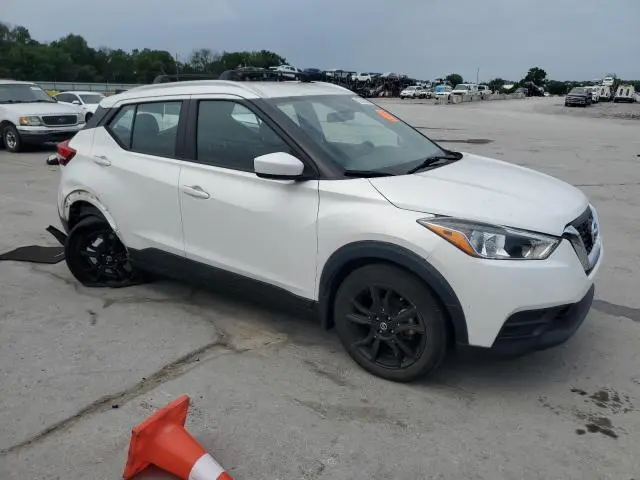 2018 NISSAN KICKS S  
