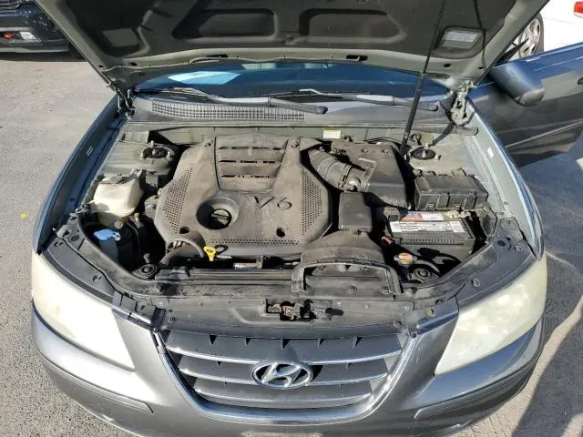 2010 HYUNDAI SONATA SE  