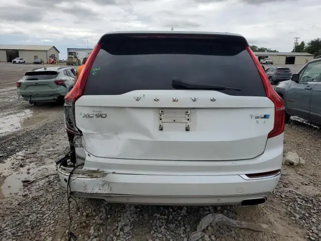 2018 VOLVO XC90 T6  