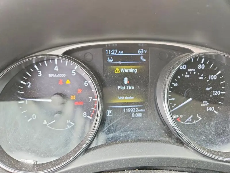 2015 NISSAN ROGUE SV  