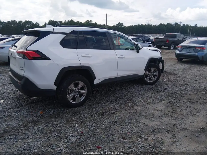 2022 TOYOTA RAV4 HYBRID XLE