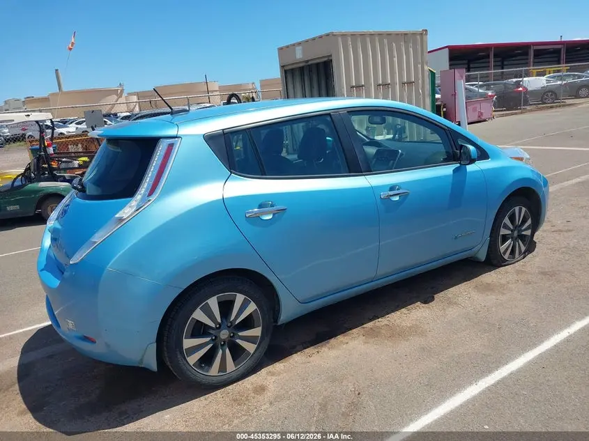 2015 NISSAN LEAF SL
