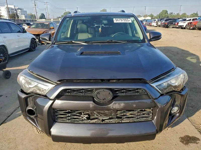 2020 TOYOTA 4RUNNER SR5/SR5 PREMIUM  