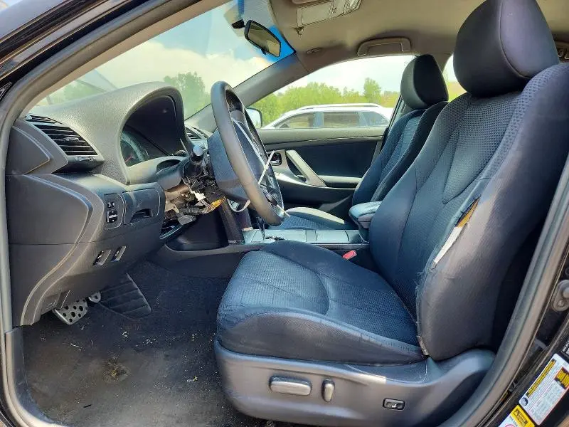 2010 TOYOTA CAMRY BASE  