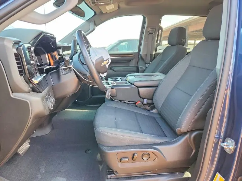 2022 CHEVROLET SILVERADO K1500 LT  