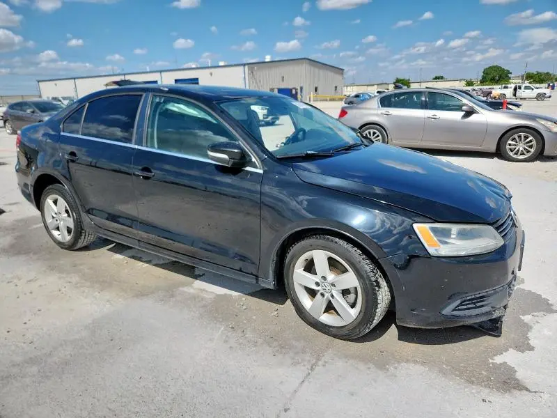 2014 VOLKSWAGEN JETTA TDI  