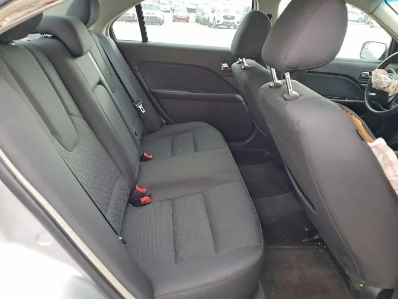 2011 FORD FUSION SE  